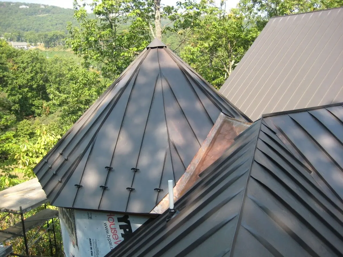 Professional Shingle Replacement & Repair by Craftsman Roofing in Santa Fe Springs